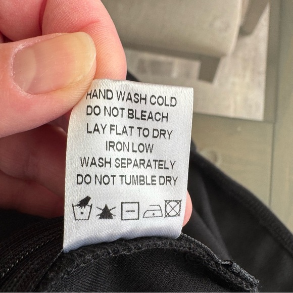 superdown rockie one shoulder bodysuit - black - Picture 5 of 11